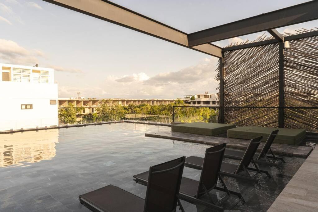 Stylish Retreat For 6, Near Everything Apartment *